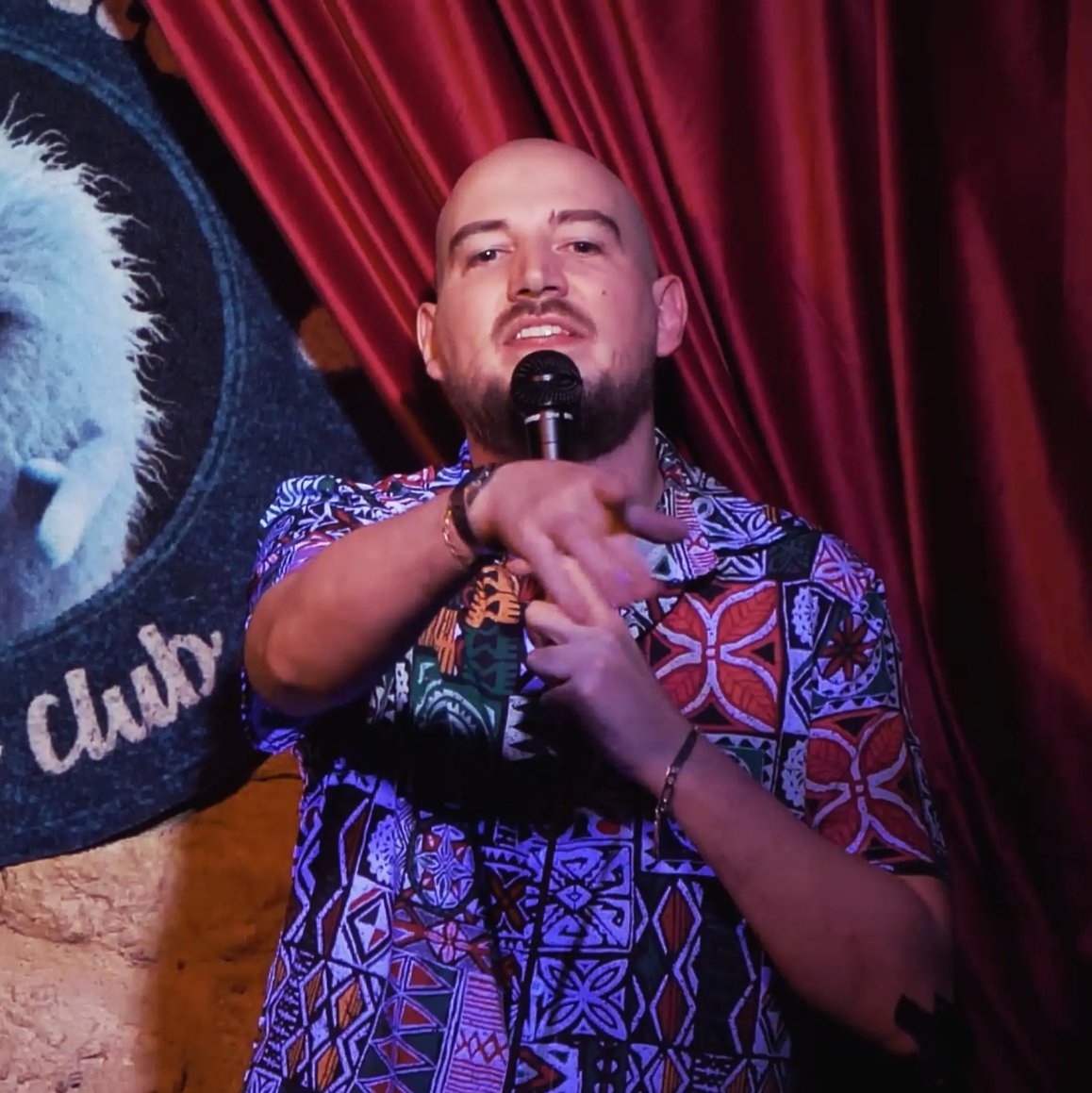Marchma-everest-comedy-club